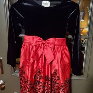 Gorgeous Girls Dress,Size 8,Rare Editions Black and Red!